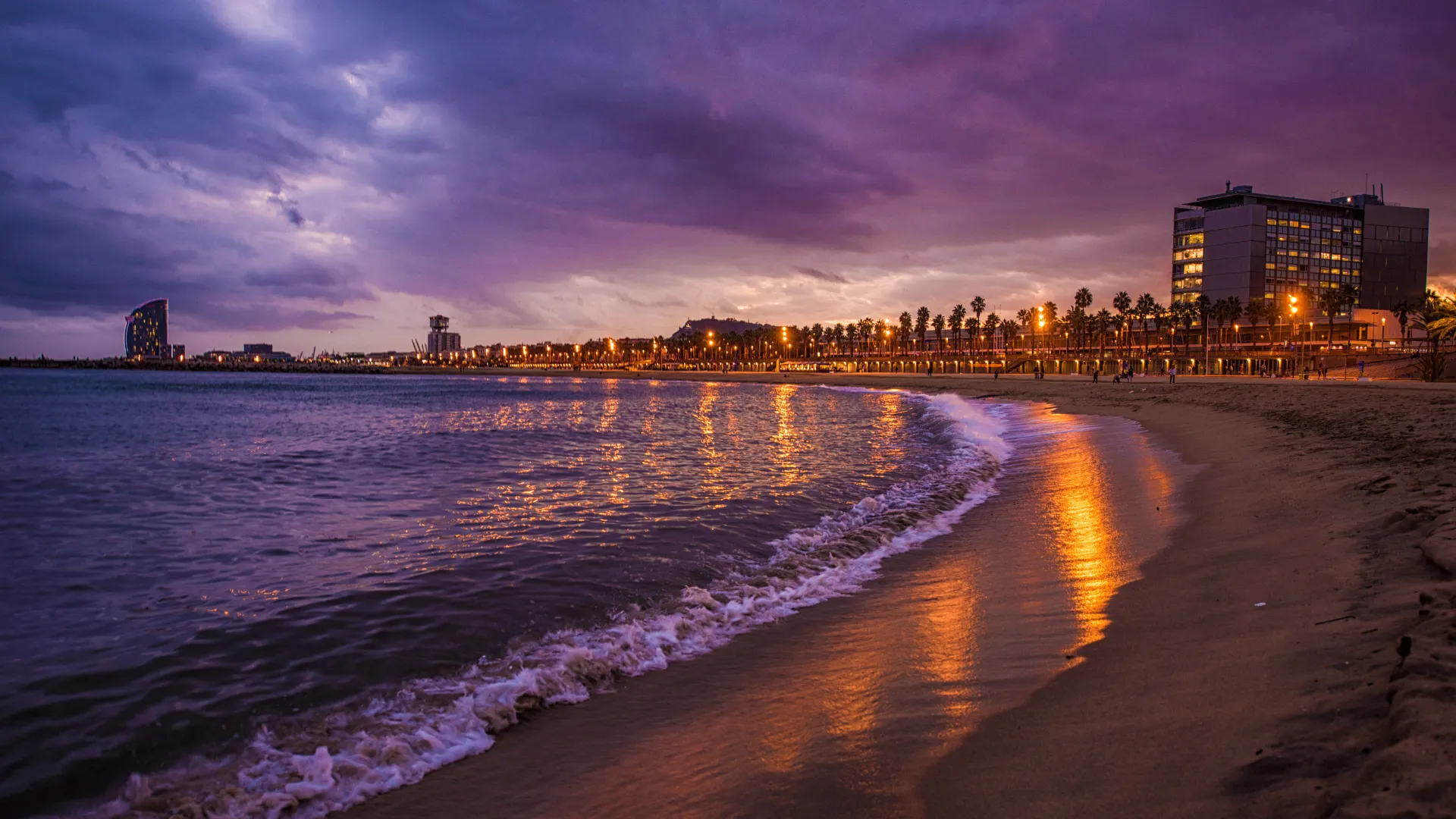 Night Swimming in Dubai