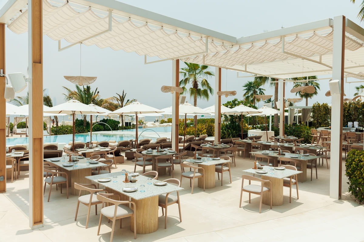 AYLA BEACH Restaurant Dubai Review, Menu & Photos