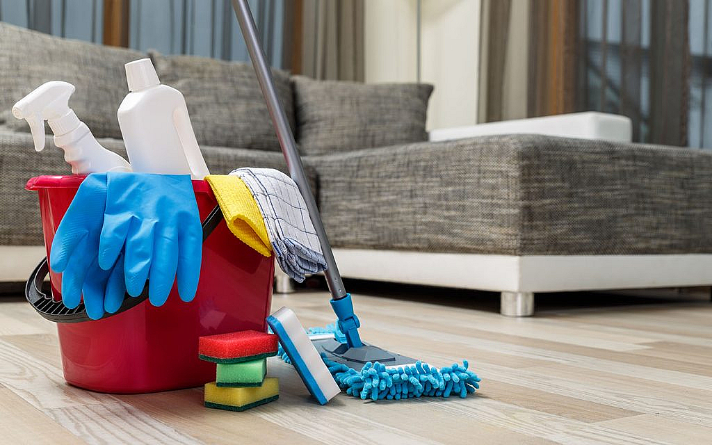 Hire a Maid in Dubai Legally