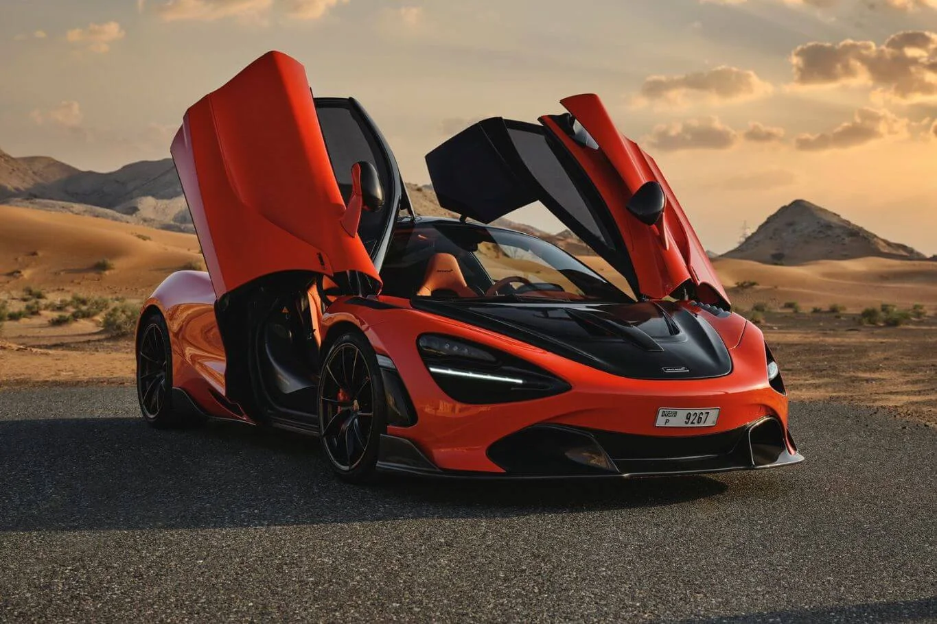 Renting a Luxury Car in Dubai: A Tourist’s Complete Guide