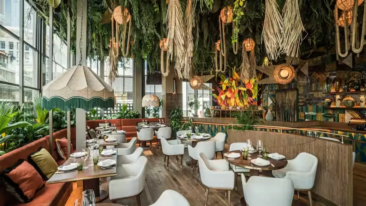 Outdoor Restaurants for a Long Lunch in Dubai